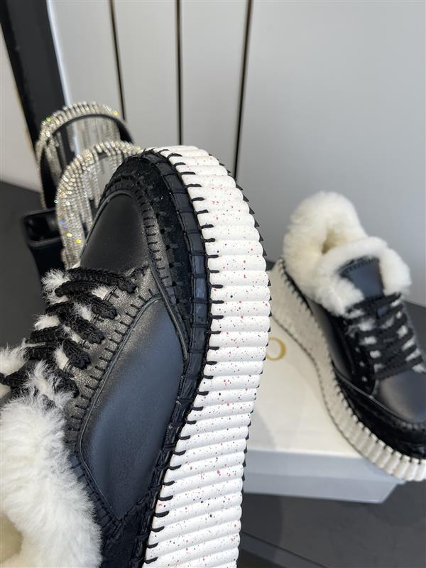 2025112815382468 410